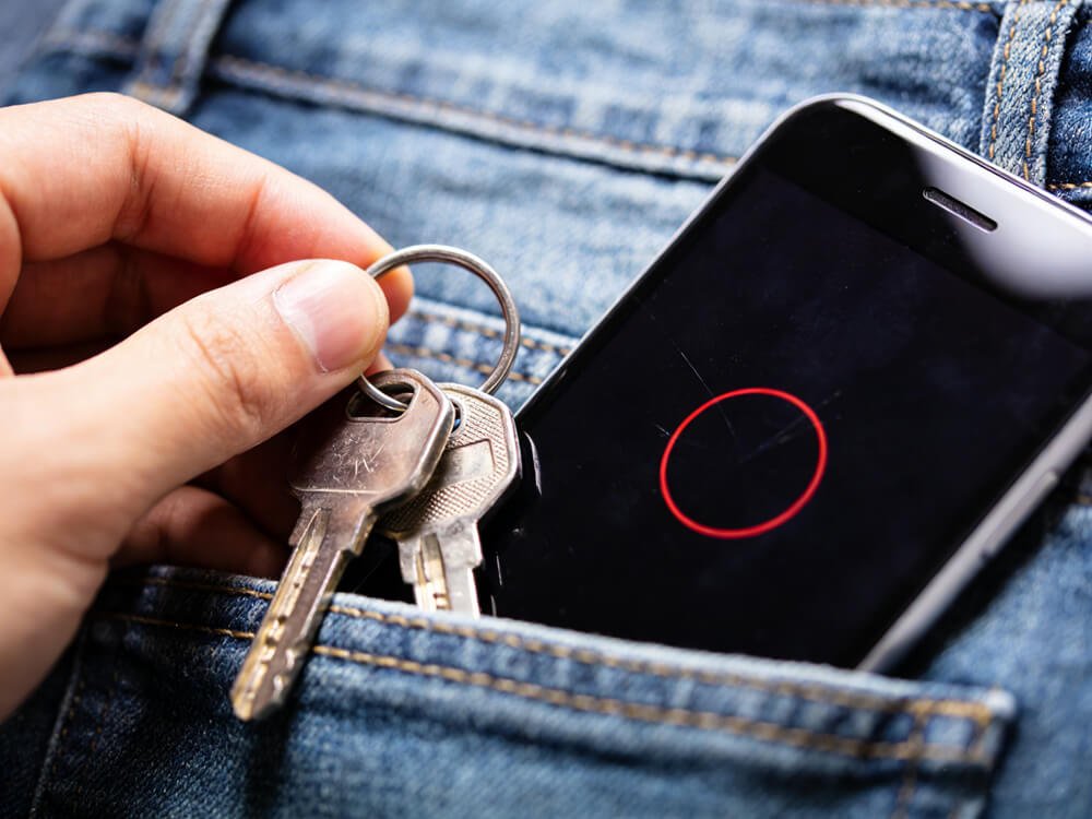 Leather Keychains vs. Metal Keychains