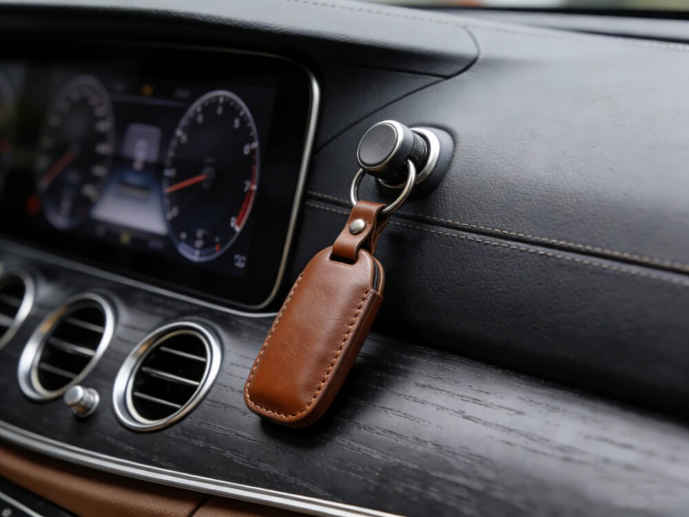 Leather Keychains vs. Metal Keychains